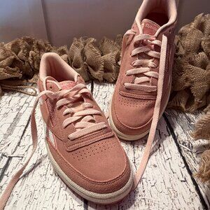 NEW Womens Reebok Platform Fashion Sneakers Pink Salmon Size 9